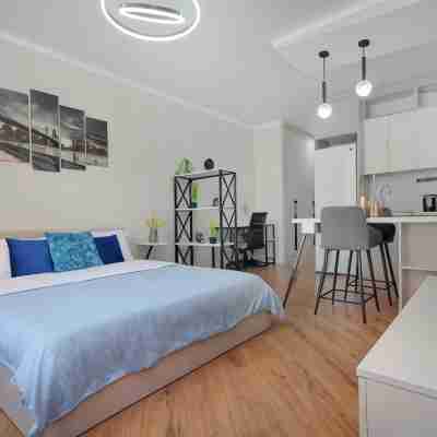 City, location Arbat, Metro + Netflix Rooms