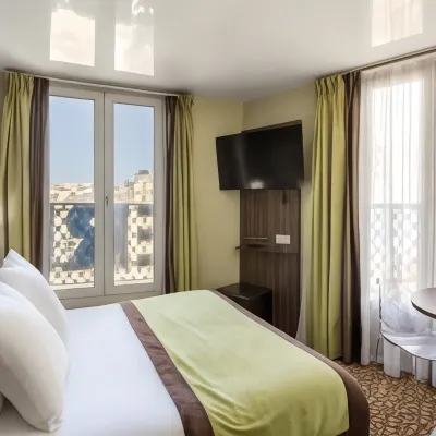 Berkeley Hotels near Montparnasse Station