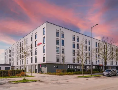 Ramada Encore by Wyndham Munich Messe Các khách sạn ở Munich