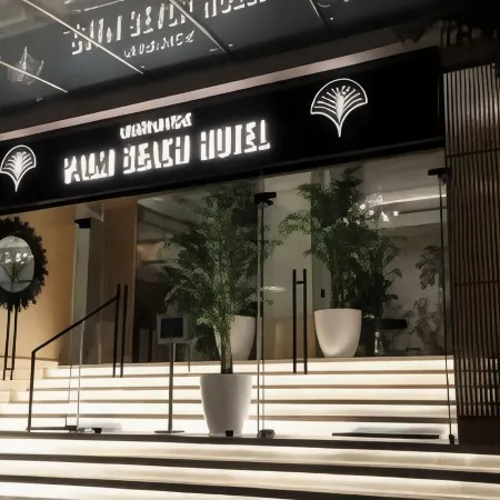 Warwick Palm Beach Hotel