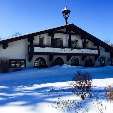 Northern Lights Lodge