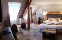 Hotel le Cercle - Bãi đậu xe