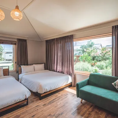 Jeju Samdal Gaok โรงแรมใกล้แกลเลอรี KimYounggap Gallery Dumoak
