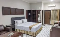 Hotel Grand Pangestu - balcony