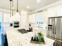 The Victorian-2 Min Walk to Historic Downtown McKinney + Game Room - 3-Sterne