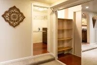 Charming 2 bedroom 2 bathroom home with jetted tub! - 3-Star