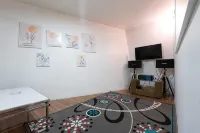 Villa Ry Puncak 4Br with Private Pool - Villas