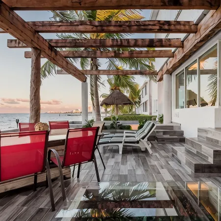 Cancun - Beach front Residence with Private Pool - Hotel Zone