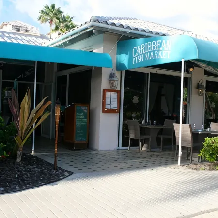 Amazing Condo in Cowpet Bay West, Steps From the Beach, Pool and Restaurants