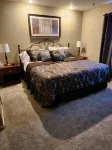 Walk-in Shower /Kings/ Clean/ Indoor&Outdoor Pools/ on Golf Course 10th Fairway - Private Pools