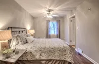 Great location to MSU! Charming 3 bedroom, 2.5 bathroom house. - 3-Star