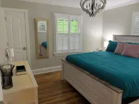 Location Location : Downtown Cary NC- Dog friendly, quaint, clean home