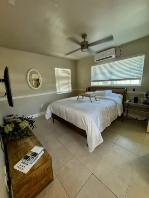 Chic studio with WiFi and AC in superb Cutler Bay - 무료 와이파이