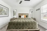 Spacious and Modern Updated 3 BR Home Near Beaches and Shopping/ Casinos - 4-Star