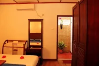 Villa Thotiya - parking
