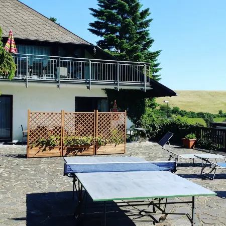 Cozy, comfortably furnished apartment for up to 7 people with balcony