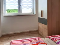 Modern and spacious apartment, with separate access Hotels in Dohna