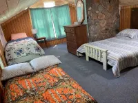 Charming house on deep water cove and amazing views - 3-Star