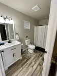Cozy Sunset Retreat with a Beautiful Mountain View! - Wifi