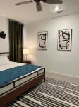 Luxurious 2BR/2BA Modern Getaway in Bakersfield - ブティック