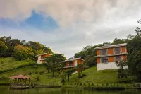 Burbi Lake Lodge Monteverde - Park Yeri
