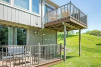 Cozy and Updated Home only 5 minutes to Eagle Ridge and 15 minutes to Downtown - 3-Star
