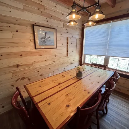 Riverfront Cabin: The Cozy Southern Brook Trout Lodge