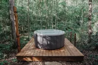 Tree House Wren at Fall Creek Falls State Park - Hot Tub, Grill, Outdoor Shower! - Homestays