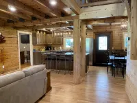Log home on 17 Acres w/ Modern Amenities - near Frankenmuth - 3-Star