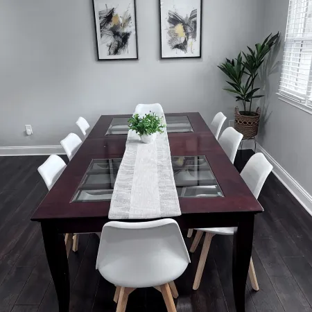 Alexandria VA Spacious, Family-Friendly 5Br Home Near DC