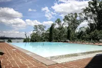 Beautiful New Home at Kentucky Lake with Community Pool! Close to Murray State! - Pools