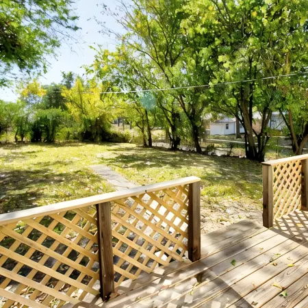 "Broken Arrow 3-Bedroom Retreat – Cozy, Family-Friendly with WiFi & AC