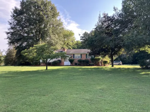 Pine Grove Apartment: Visit Monticello, wineries, UVA -  Privatzimmer