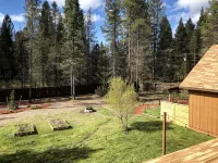 Cascade Getaway, Hot Tub, Fenced Acre, Pet Friendly - Wifi