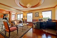 Super 8 by Wyndham Corpus Christi Northwest - spa