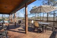 Riversong Hot Tub Theater Game Room Resort Access - Hytter
