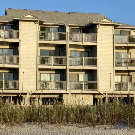 Relax and Kickback at Our Ocean Front Condo - Beachfront Bliss