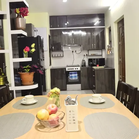 Tanani Newa Home Family Combo