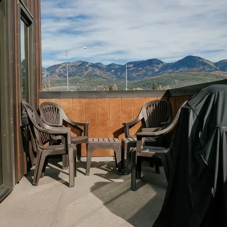 Big Mountain Bungalow - Downtown Whitefish