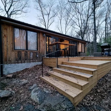Cabin 85: 2 Bedrooms + 2 Lofts Perfect Retreat!