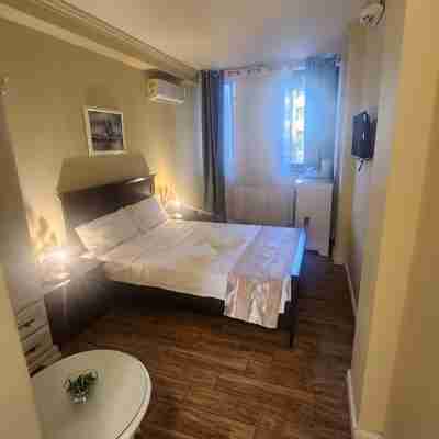 Adrys Boutique Villa Rooms