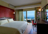 Macaris Suites & Spa - ที่มีสปา