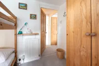 Tranquil Fisherman's Cottage a Minute From The Beach with free reserved parking - 컨트리 하우스