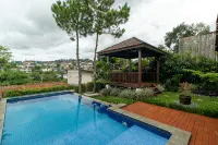 3BR Pool & Mountain View Modern Bamboo - Family Only -  Casas de vacaciones