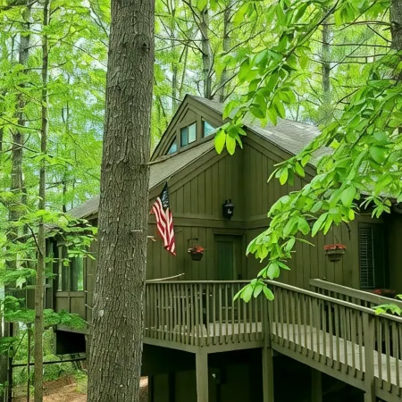 PAR-Tee on the Lake, Walk to Clubhouse + EV Charging