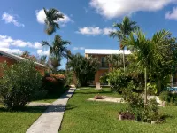 Orange Hill Beach Inn - 3-Sterne