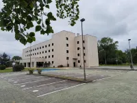 Hotel Puerta Santander - parking