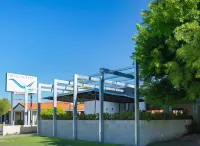 Hotel Clipper Hotels in Rockingham
