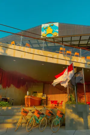 Royal Regantris Trawangan