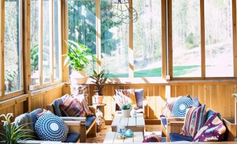 Guesthouse Eleven Hotel